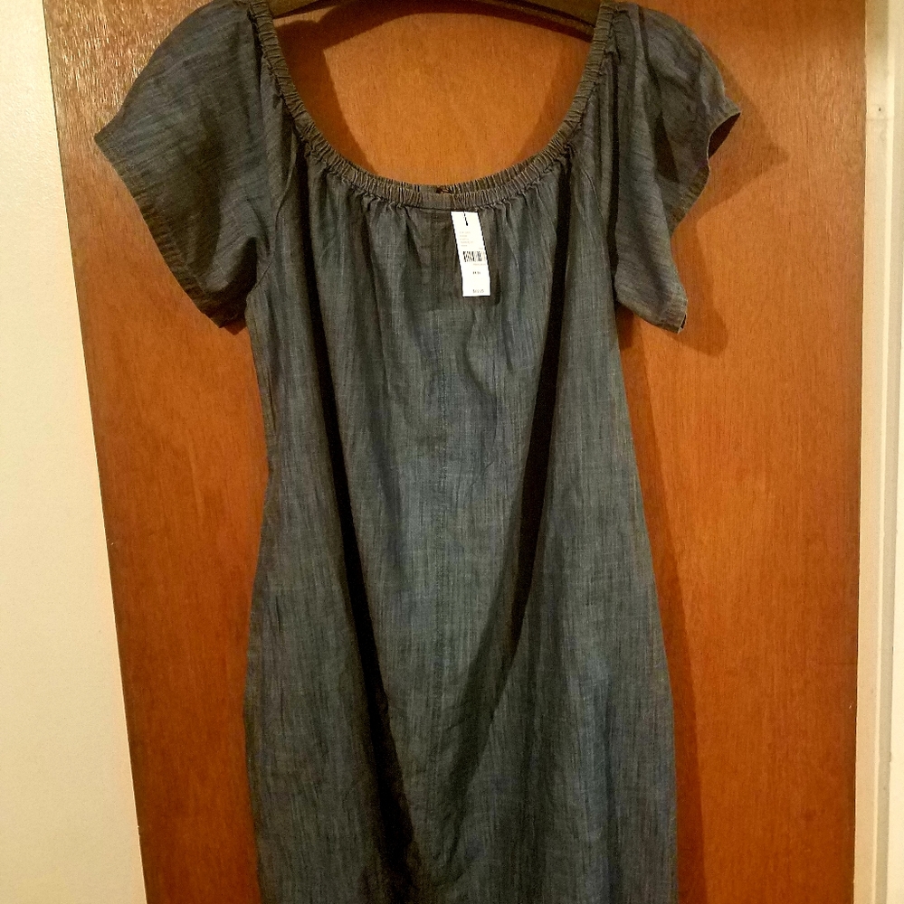 Short cool jean dress with pockets